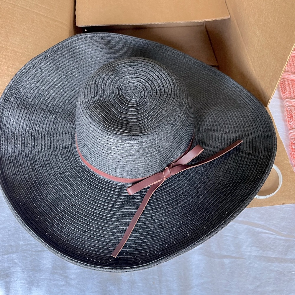 Love Your Melon Wide-brimmed Hat | Brand New | OS | with leather strap